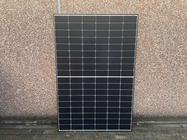 Tenka - set van 36 zonnepanelen (450 wp) - goodwe 15k omvormer - afbeelding 4 van  10