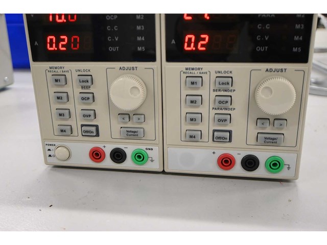 Tenma 72-10495 digital control dc 0-30v power supply unit - afbeelding 3 van  4