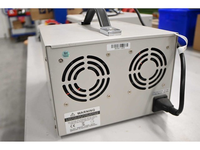 Tenma 72-10495 digital control dc 0-30v power supply unit - afbeelding 4 van  4