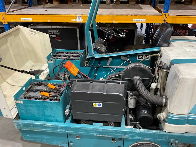 Tennant - 1998 - 530e - veegmachine - afbeelding 24 van  24