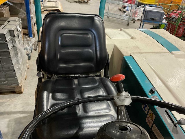 Tennant - 1998 - 530e - veegmachine - afbeelding 14 van  19