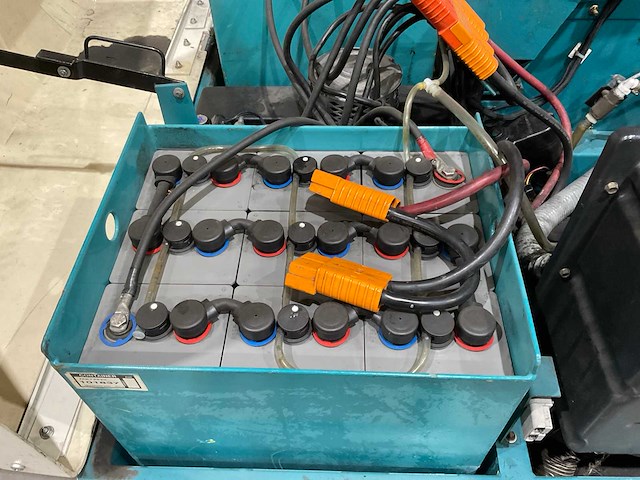 Tennant - 1998 - 530e - veegmachine - afbeelding 4 van  23