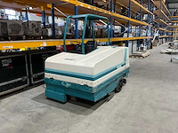 Tennant - 1998 - 530e - veegmachine - afbeelding 1 van  23