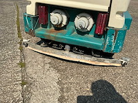 Tennant - 7200 - zelfrijdende schrobmachine - afbeelding 9 van  27