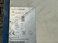 Tennant - 7200 - zelfrijdende schrobmachine - afbeelding 3 van  28