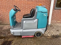 Tennant - t12 - schrob-zuigmachine