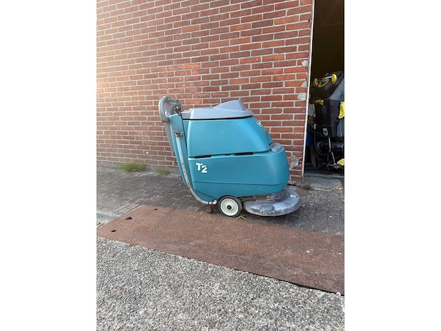 Tennant - t2 - schrob-zuigmachine - afbeelding 1 van  4