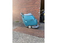 Tennant - t2 - schrob-zuigmachine - afbeelding 1 van  4