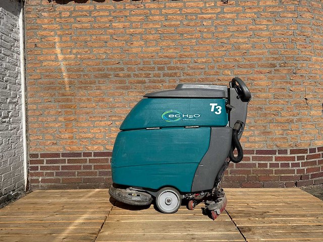 Tennant - t3 - schrob-zuigmachine - afbeelding 1 van  4