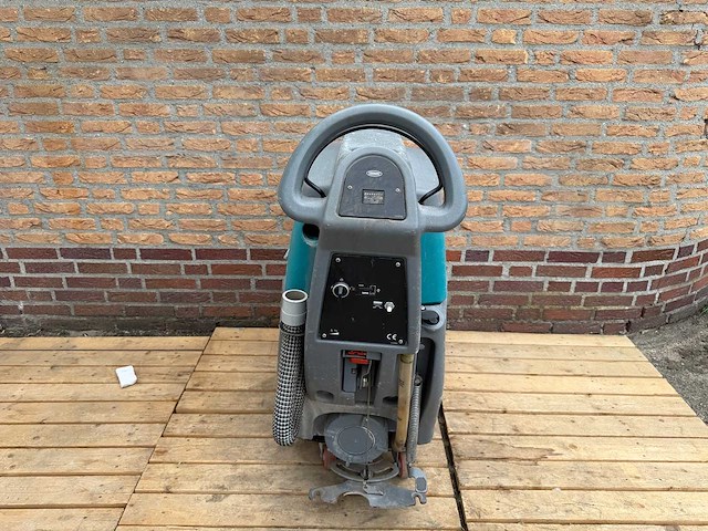 Tennant - t3 - schrob-zuigmachine - afbeelding 2 van  5