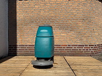Tennant - t3 - schrob-zuigmachine - afbeelding 4 van  5