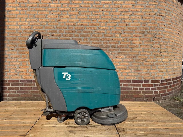 Tennant - t3 - schrob-zuigmachine - afbeelding 1 van  7