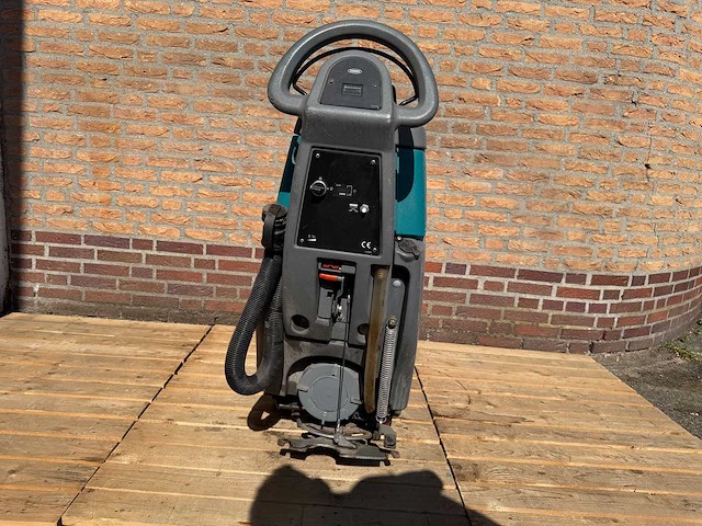 Tennant - t3 - schrob-zuigmachine - afbeelding 2 van  7