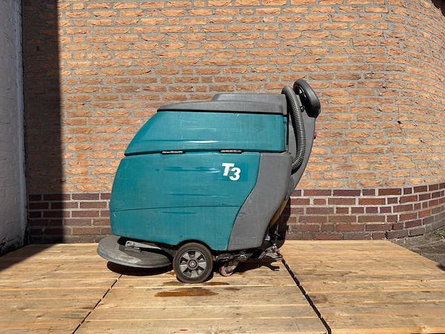 Tennant - t3 - schrob-zuigmachine - afbeelding 1 van  5