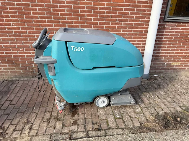 Tennant - t500e - schrob-zuigmachine - afbeelding 2 van  8