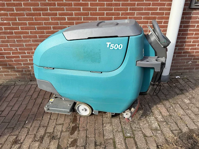 Tennant - t500e - schrob-zuigmachine - afbeelding 1 van  8