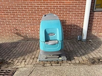 Tennant - t500e - schrob-zuigmachine - afbeelding 4 van  8