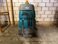 Tennant - t7 - opzit schrob-zuigmachine - afbeelding 6 van  6