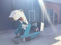 Tennant 215 d zelfrijdende veegmachine - afbeelding 6 van  17