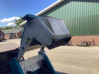 Tennant 215 d zelfrijdende veegmachine - afbeelding 9 van  17