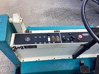 Tennant 215 d zelfrijdende veegmachine - afbeelding 15 van  17