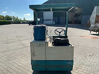 Tennant 235e zelfrijdende veegmachine - afbeelding 3 van  5