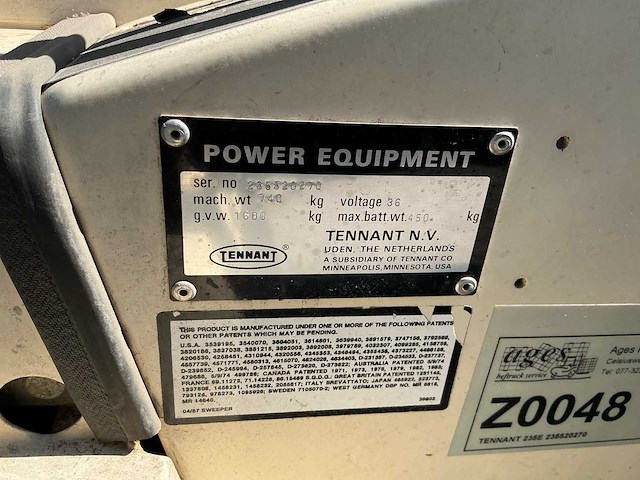 Tennant 235e zelfrijdende veegmachine - afbeelding 9 van  9