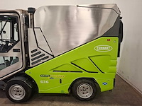Tennant green machines 636 straatveegmachine - afbeelding 17 van  22