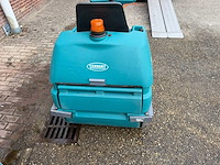 Tennant s12 elektrische zitveegmachine - afbeelding 3 van  6