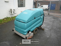 Tennant schrob-zuigmachine