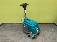 Tennant t1 achterloop schrobmachine