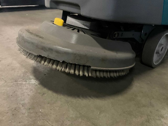 Tennant t300 ec-h2o nanoclean achterloop-schrobmachine - afbeelding 8 van  10