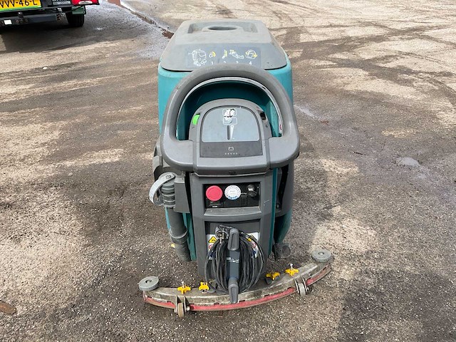 Tennant t300 vloerreiniger - afbeelding 7 van  12