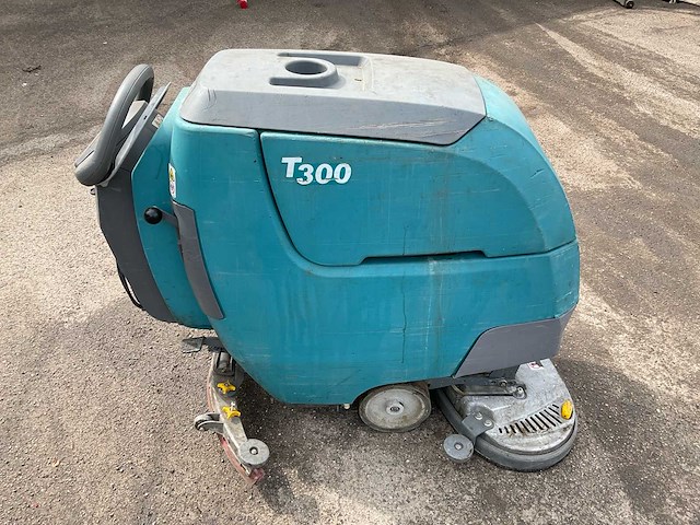 Tennant t300 vloerreiniger - afbeelding 9 van  12