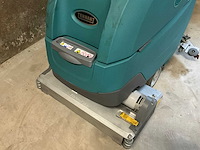 Tennant t500 nanoclean zelfrijdende veegmachine - afbeelding 2 van  2