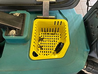 Tennat t3 zelfrijdende veeg- schrobmachine - afbeelding 2 van  9
