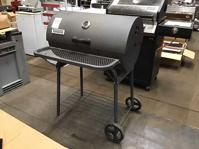 Tenneker ranger tc-2 houtskool barbecue/barrel grill - afbeelding 1 van  5