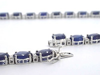 Tenniscollier met grote saffieren en natuurlijke diamanten - afbeelding 7 van  11