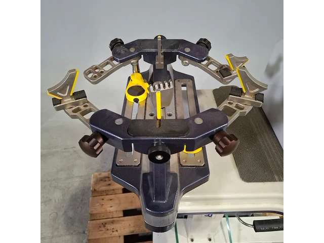 Tennisracket spanner, tyger - afbeelding 8 van  12