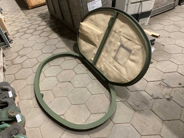 Tent door - afbeelding 1 van  5