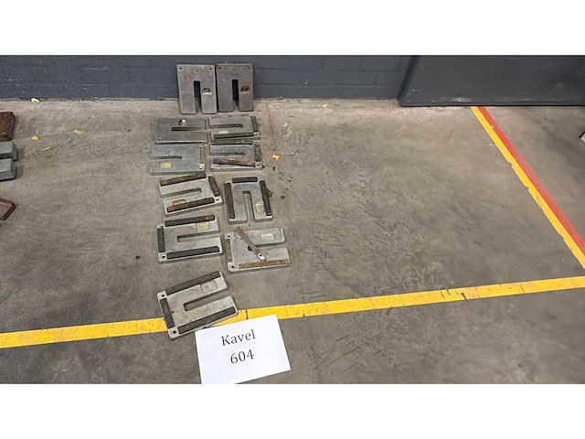 Tent gewichten (11x) - afbeelding 1 van  1