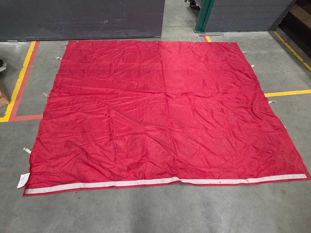 Tentzeil rood - afbeelding 1 van  4