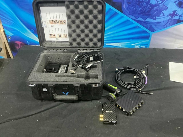 Teradek bolt 4k 750 12g-sdi / hdmi wireless 200m+ - afbeelding 1 van  4