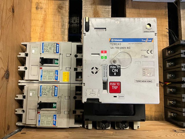 Terasaki mccb circuit breaker (3x) - afbeelding 1 van  3