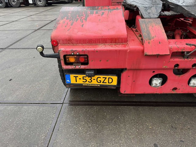 Terberg - 2004 - yt 220 - industriële trekker - afbeelding 4 van  16