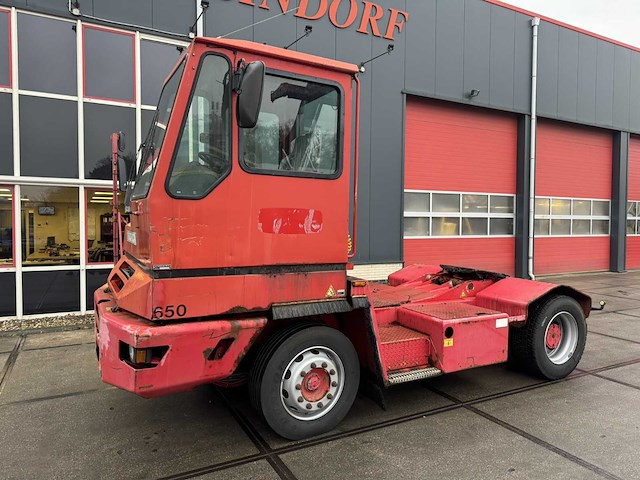 Terberg - 2004 - yt 220 - industriële trekker - afbeelding 9 van  16