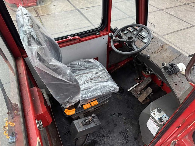 Terberg - 2004 - yt 220 - industriële trekker - afbeelding 2 van  16