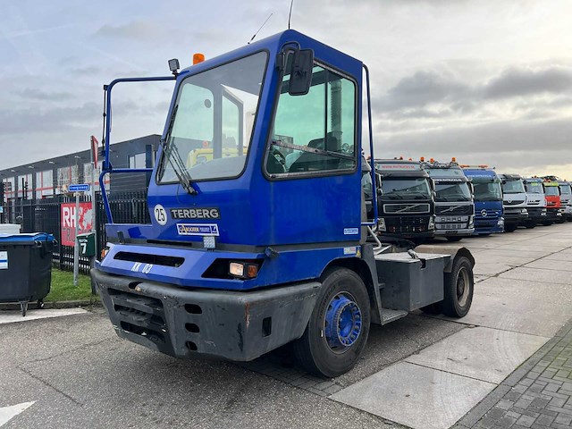 Terberg - 2008 - yt 182 - terminal trekker vrachtwagen - afbeelding 1 van  29