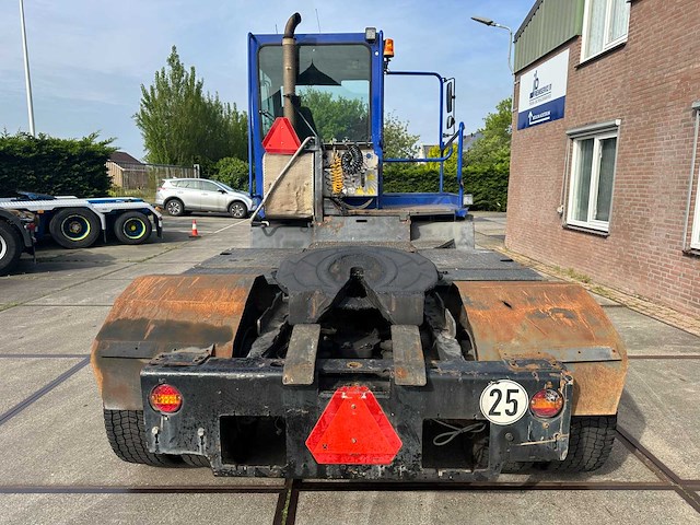 Terberg - 2008 - yt 182 - terminal trekker vrachtwagen - afbeelding 13 van  29