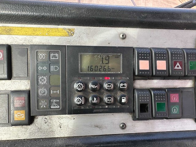 Terberg - 2008 - yt 182 - terminal trekker vrachtwagen - afbeelding 18 van  29